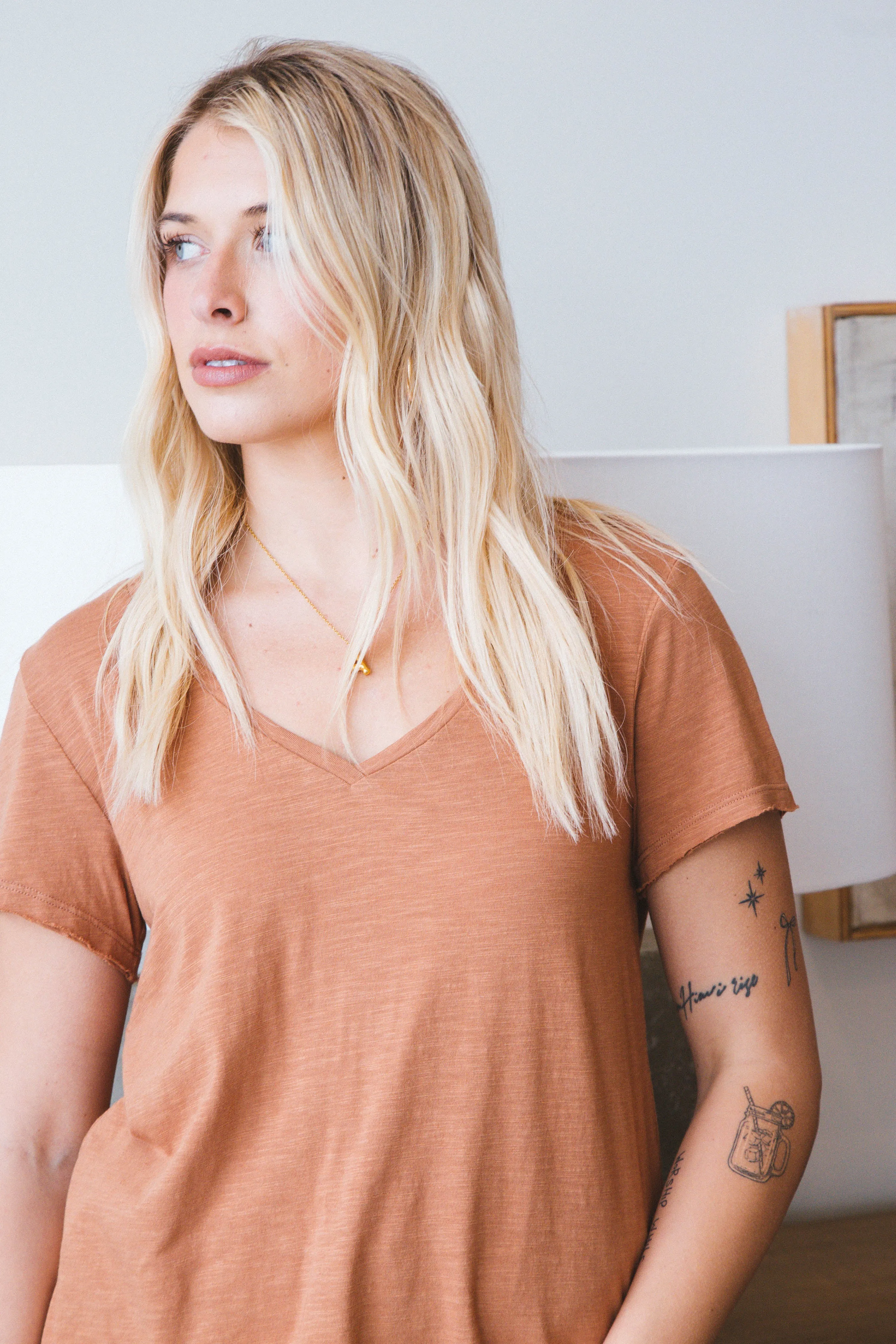 Carefree Tee, Mocha Mousse | Sanctuary