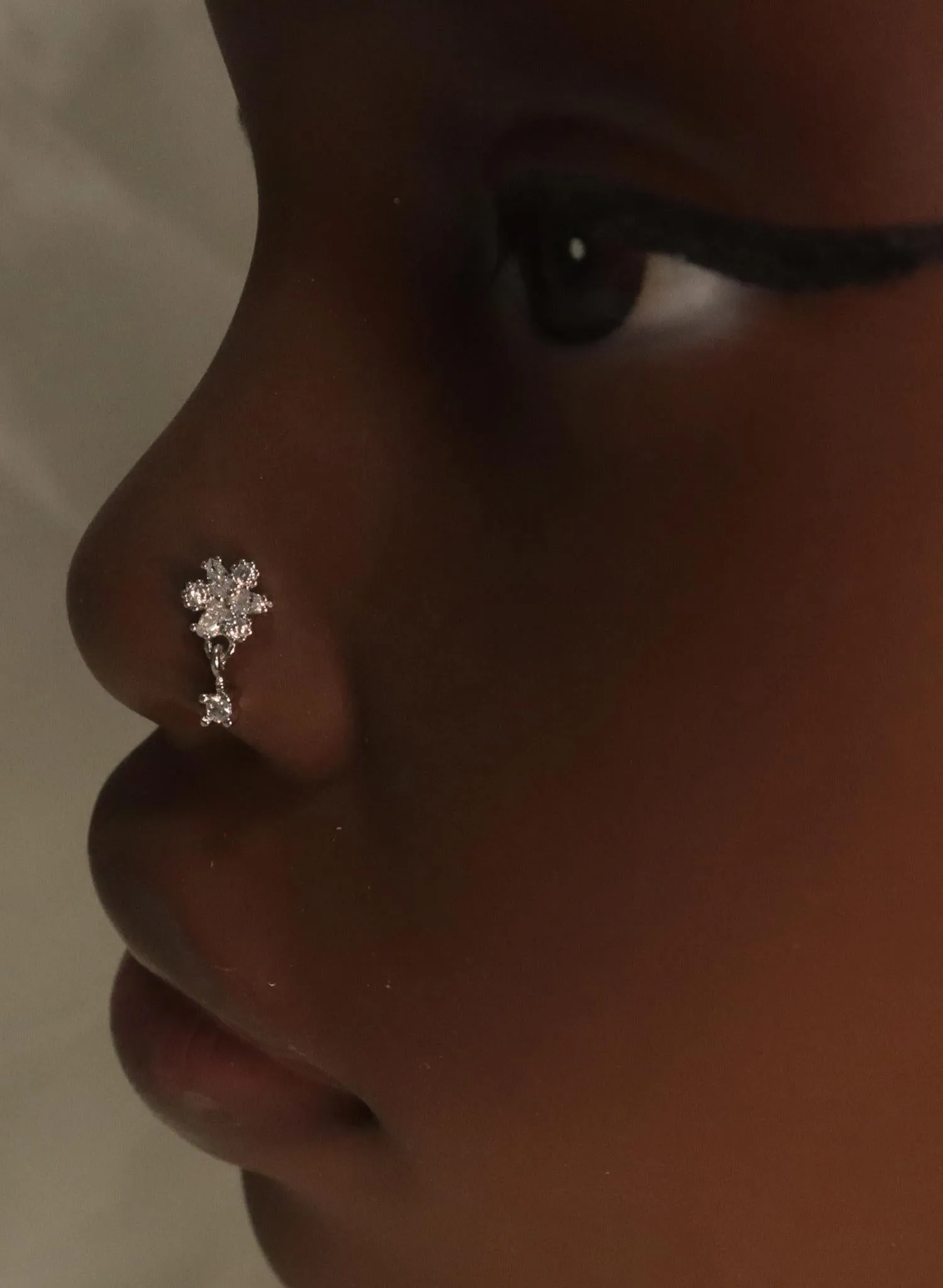 Dangle Flower Gem Nose Stud Piercing