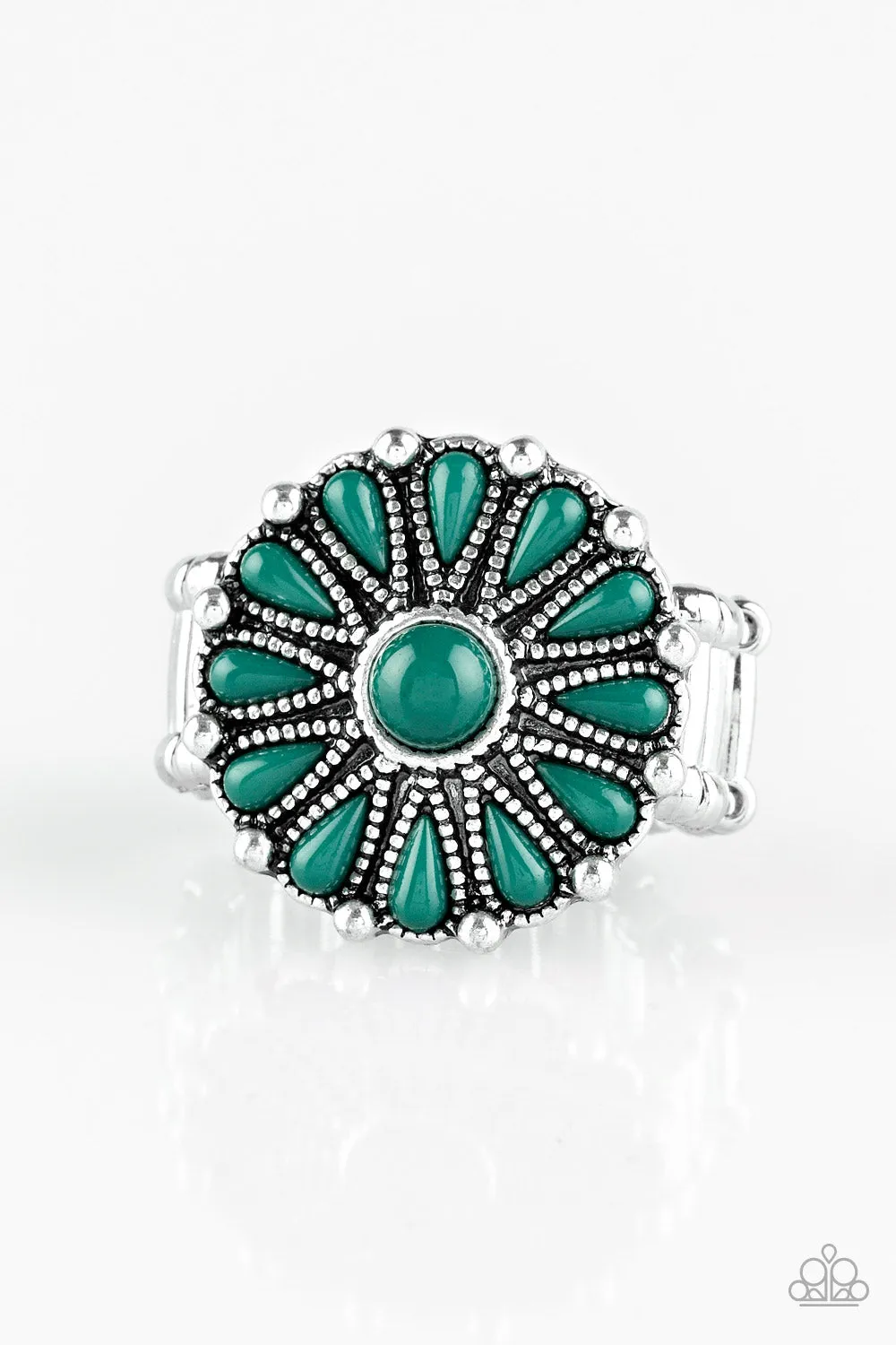 Poppy Pop-tastic - Green Paparazzi Ring